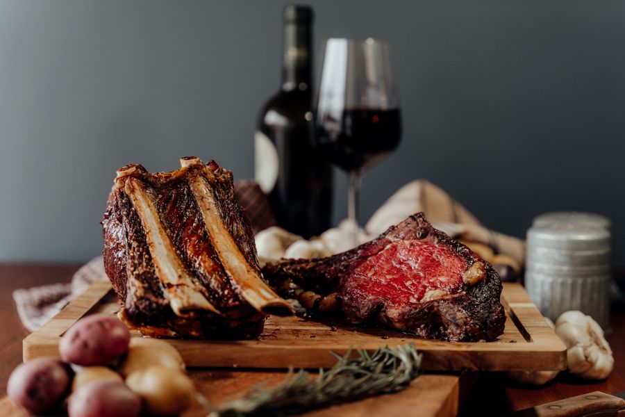 Beef Standing 3 Rib Roast - 4.8 lbs