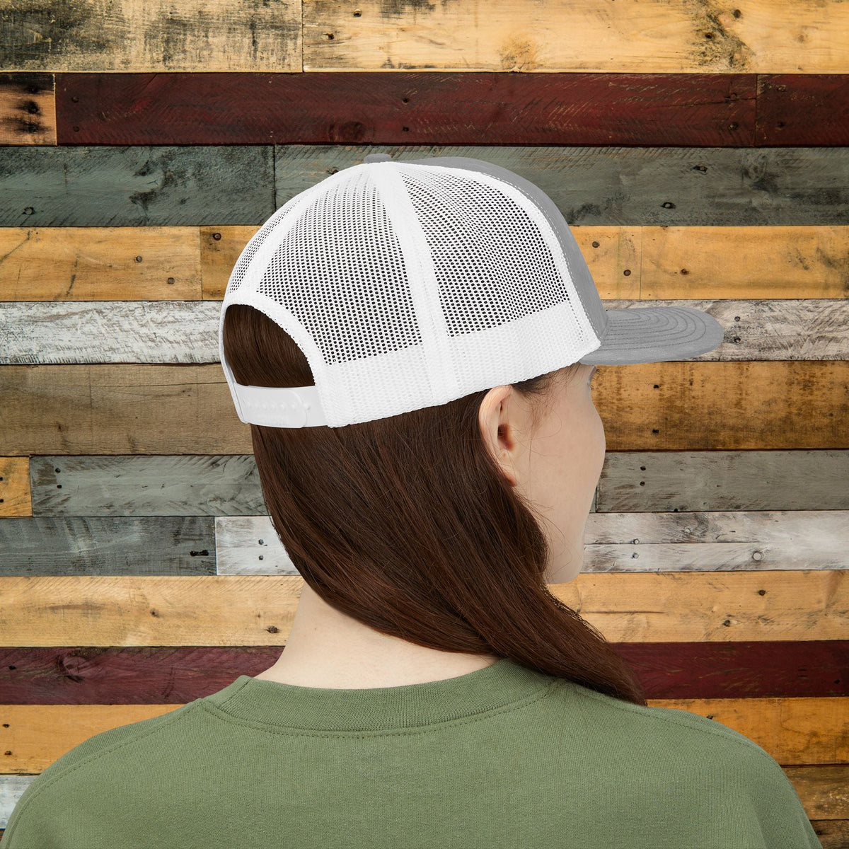 Duck Snapback Trucker Hat - Funny Wildlife Cap for Outdoor Enthusiasts