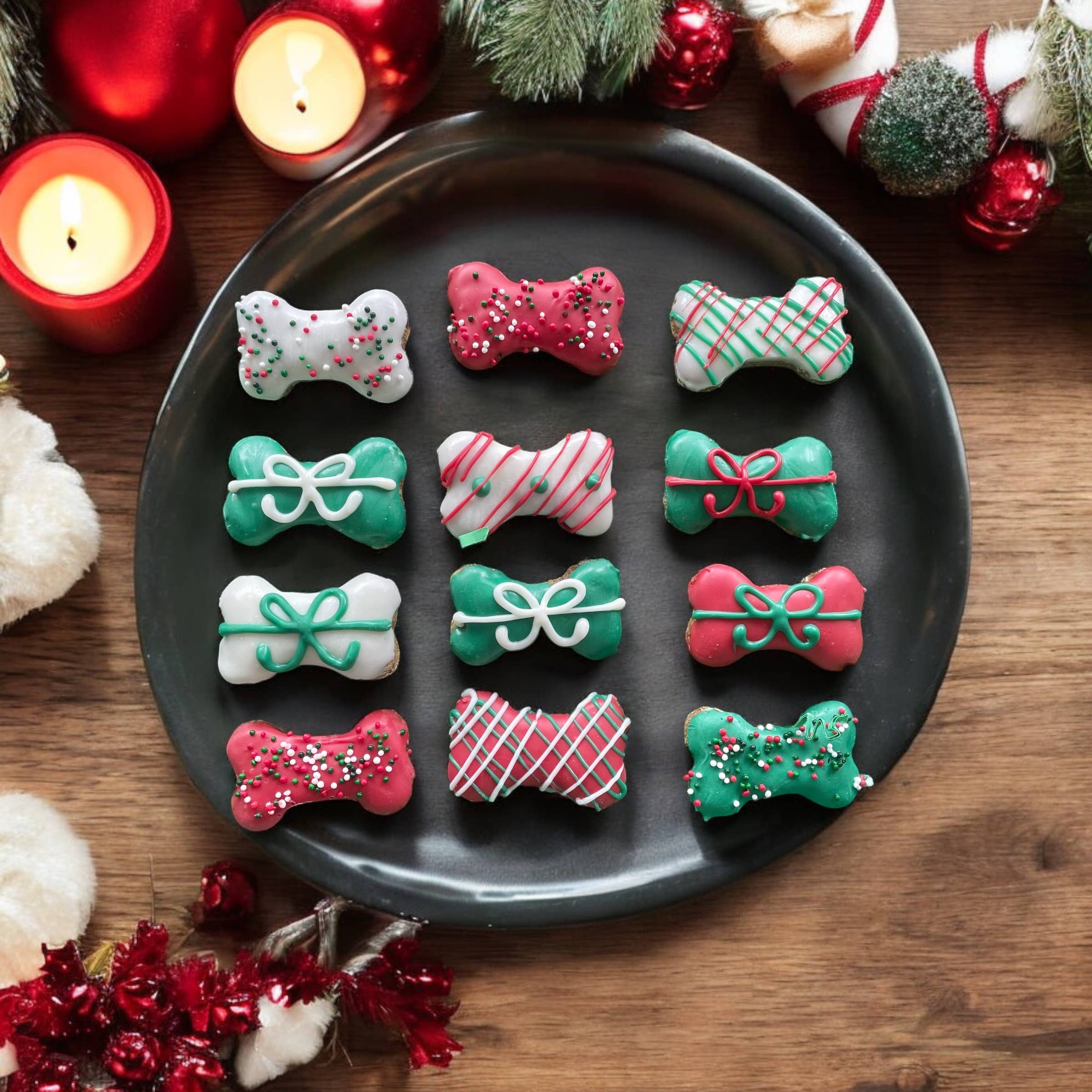 Mini Woofmas bones dog treat