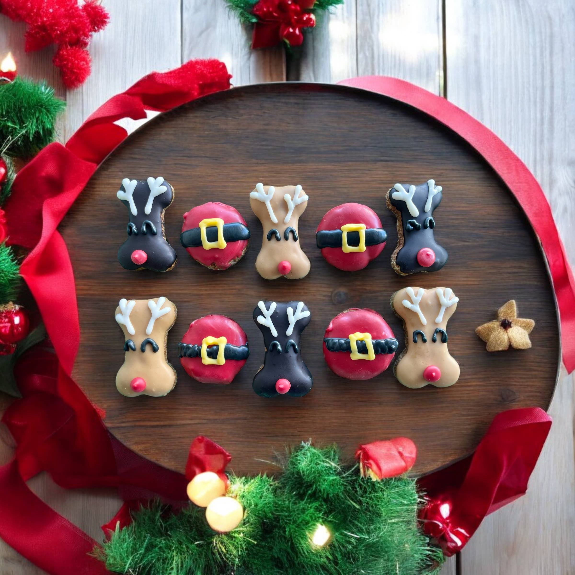 Santa & Helpers Mini dog treat
