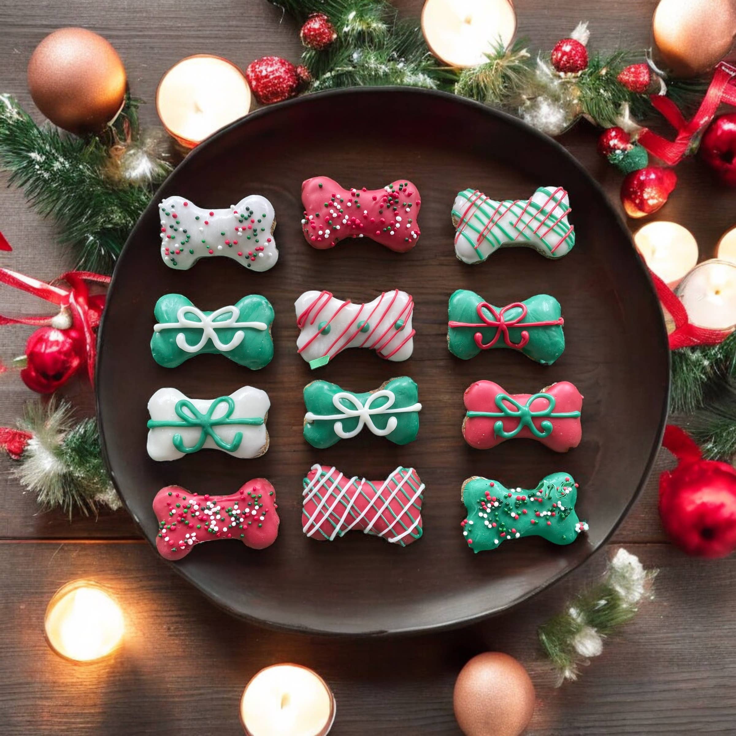 Mini Woofmas bones dog treat