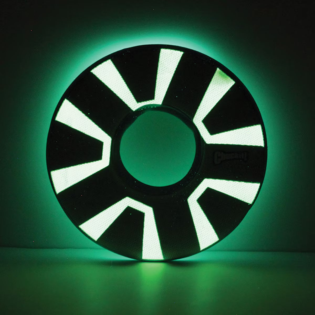 PM Chuckit Zipflight Glow M