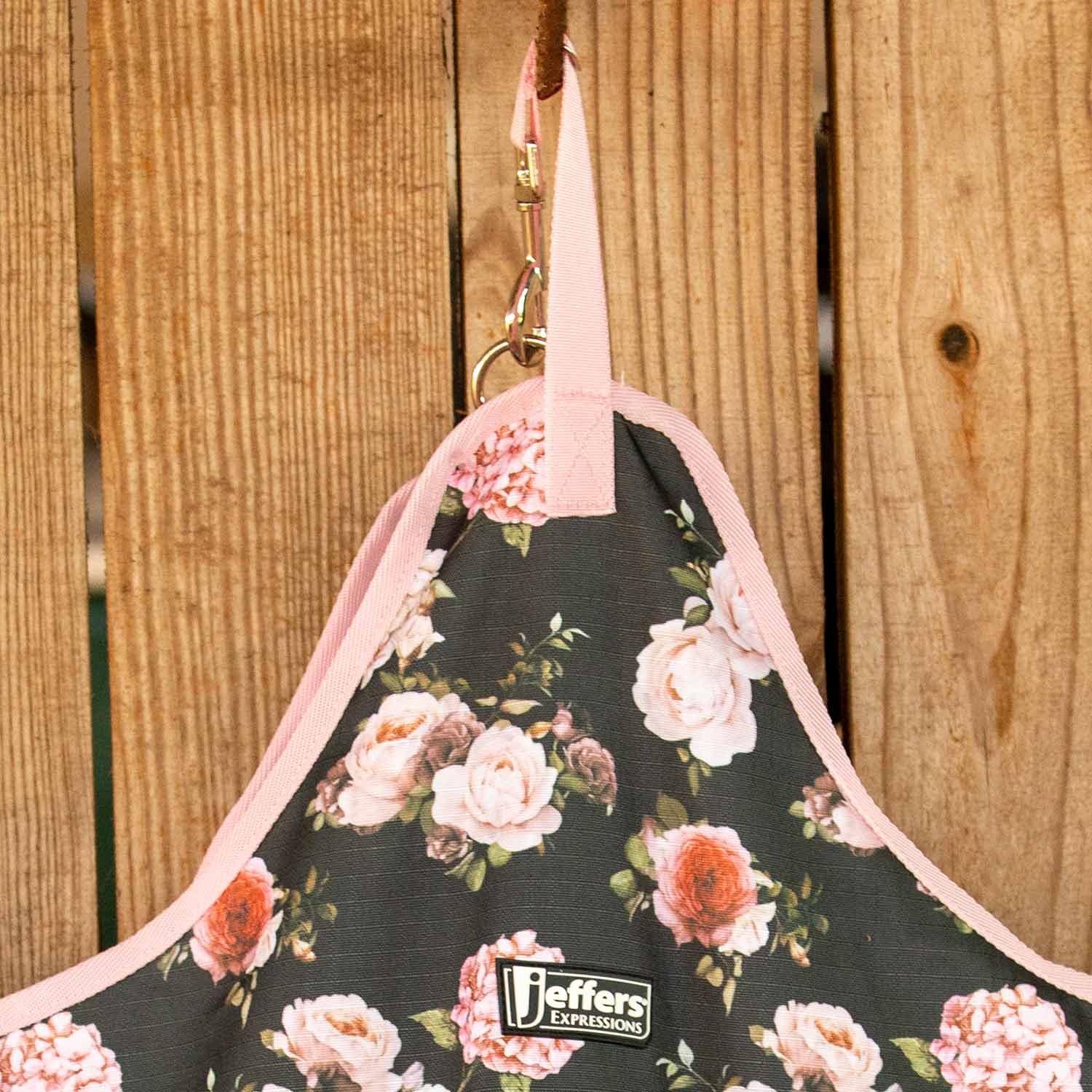 Expression Top Loading Hay Bag, 600 Denier