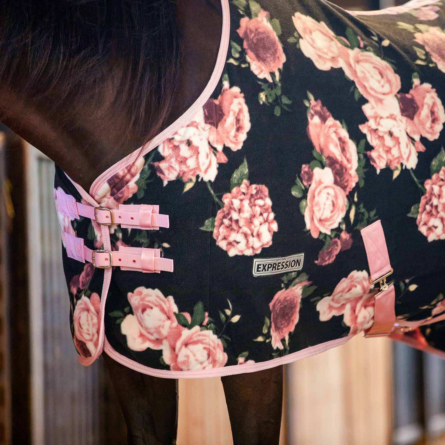 Expression Standard Neck Fleece Horse Cooler