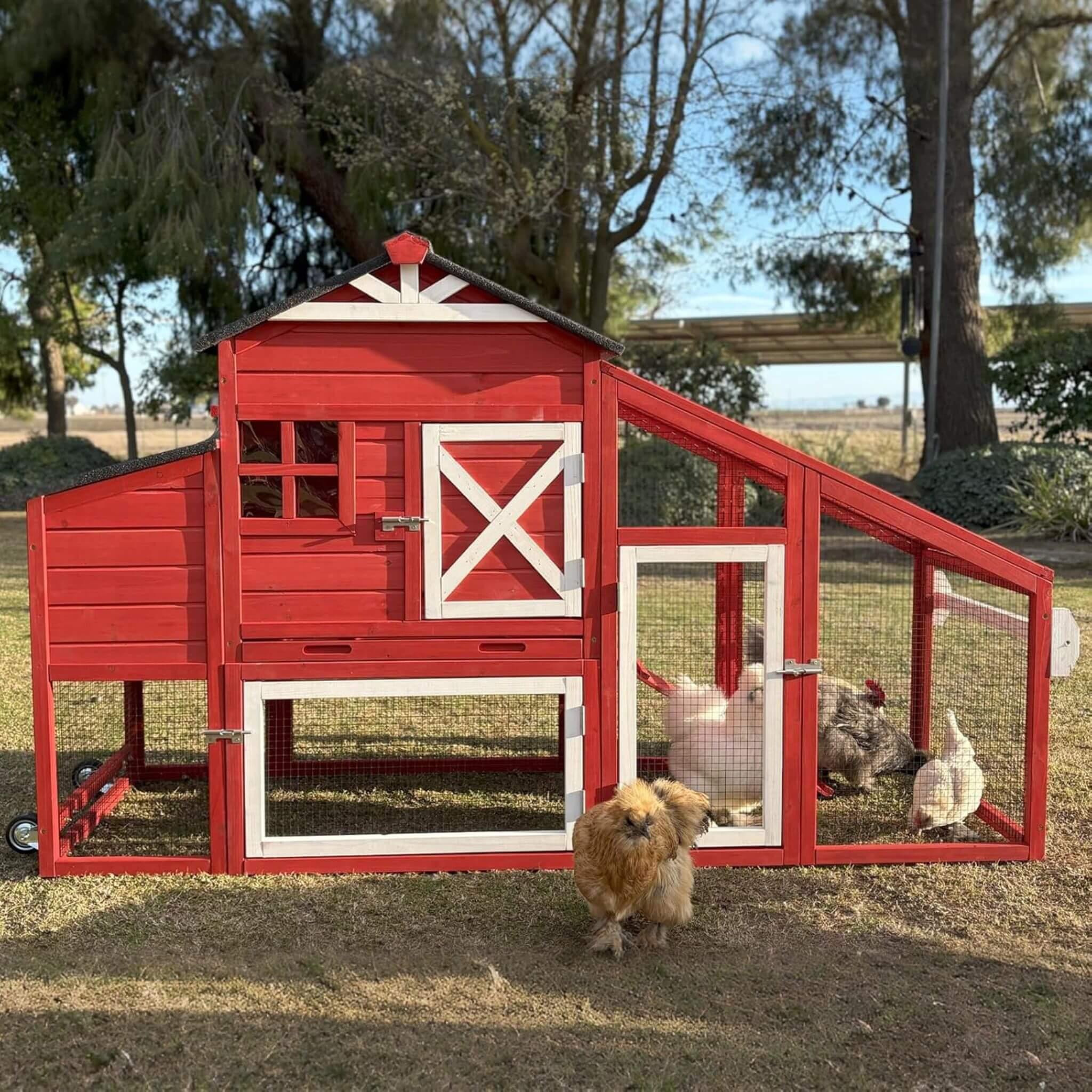 Large 73-Inch Portable Chicken Coop With Wheels And Nesting Box