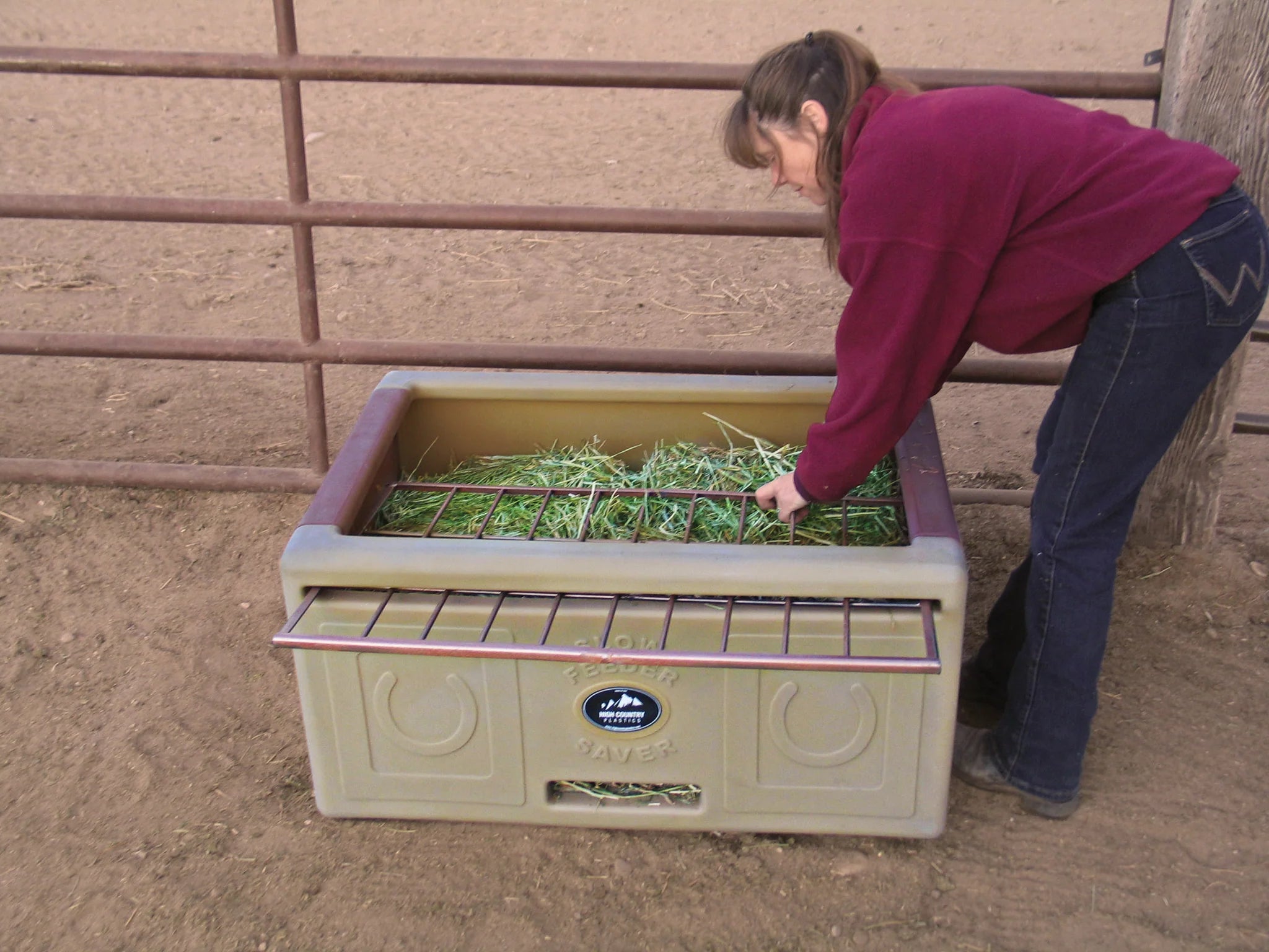 HIGH COUNTRY SLOW FEEDER
