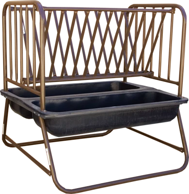 Pasture feeder for horses