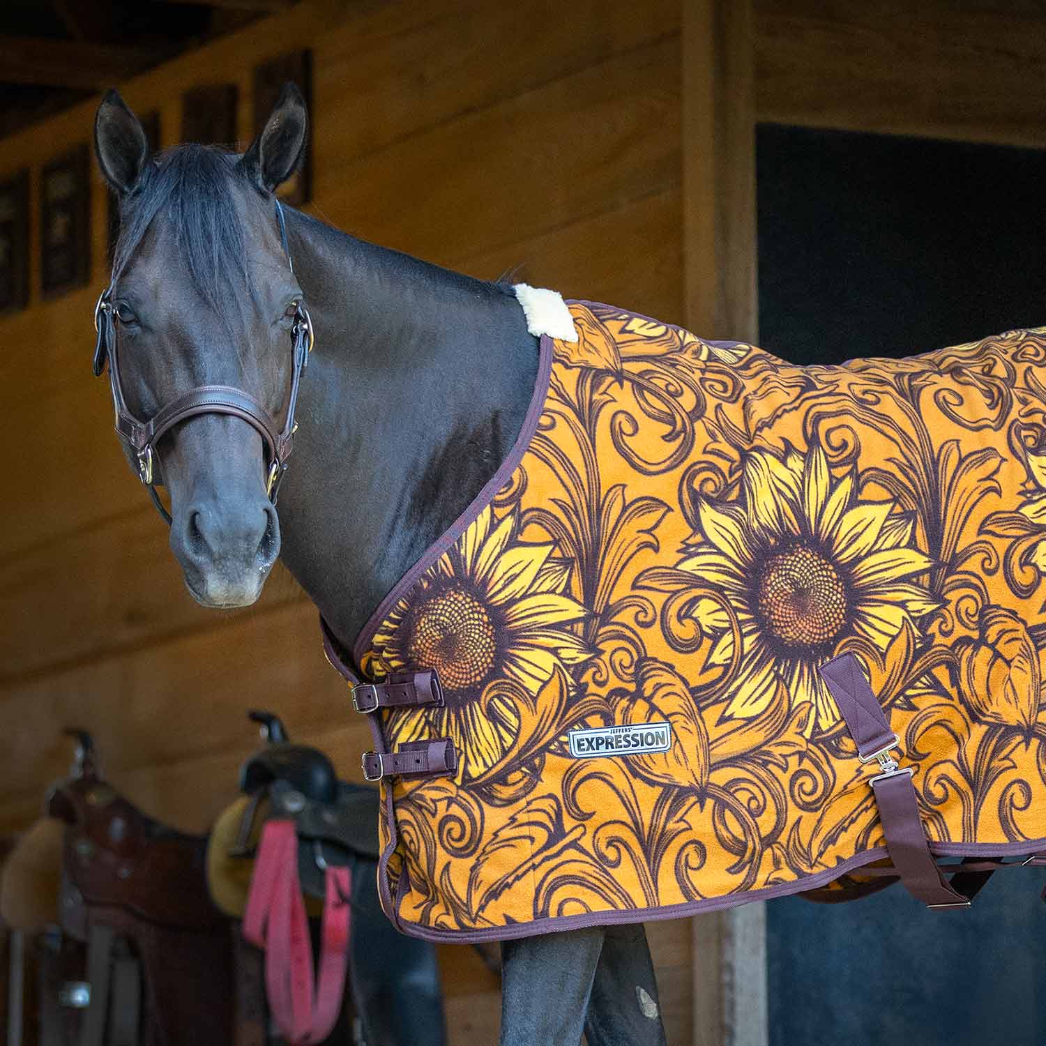Expression Standard Neck Fleece Horse Cooler