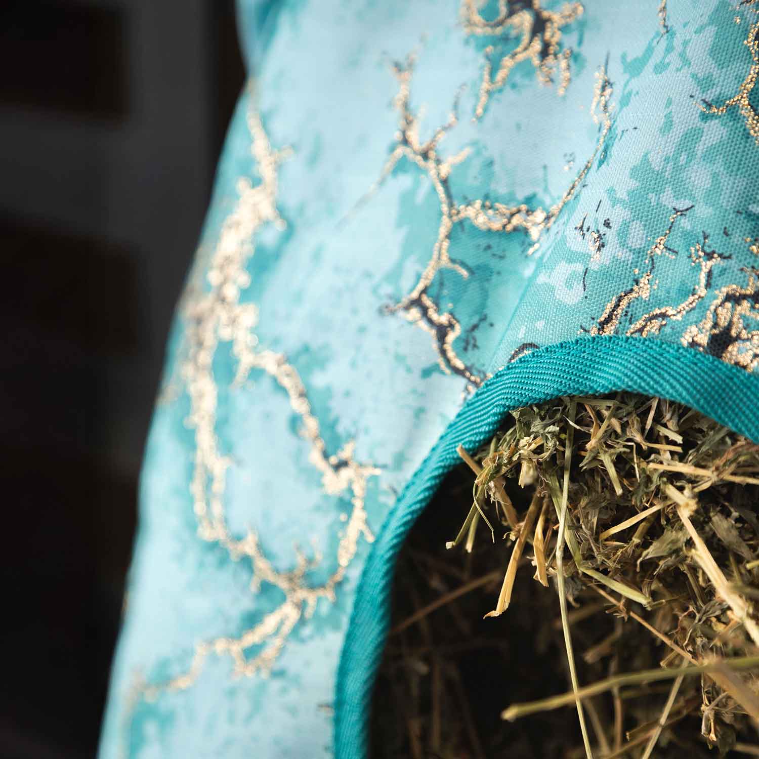 Expression Top Loading Hay Bag, 600 Denier